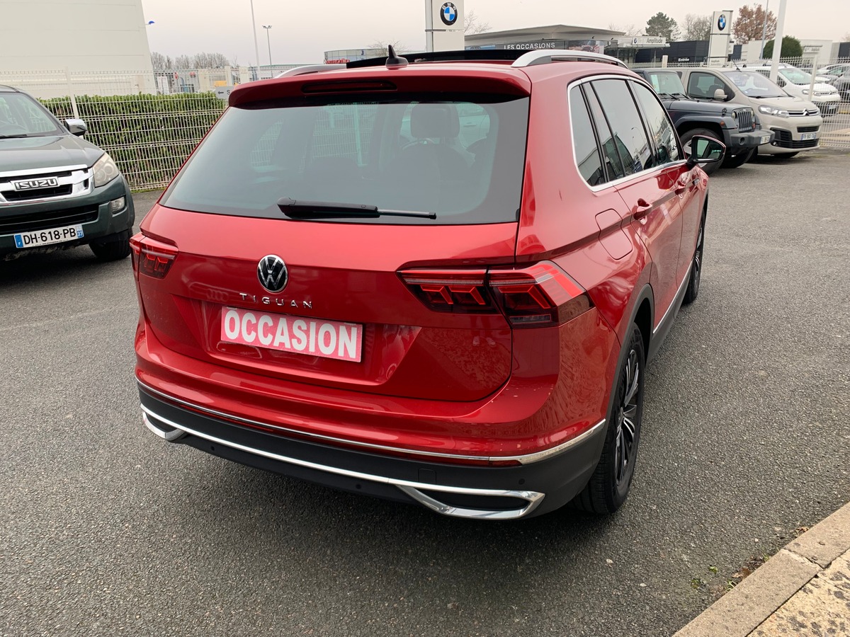 Volkswagen Tiguan 150 | ELEGANCE EXCLUSIVE | Toit ouvrant panoramique | Cuir | Caméra avant arriére