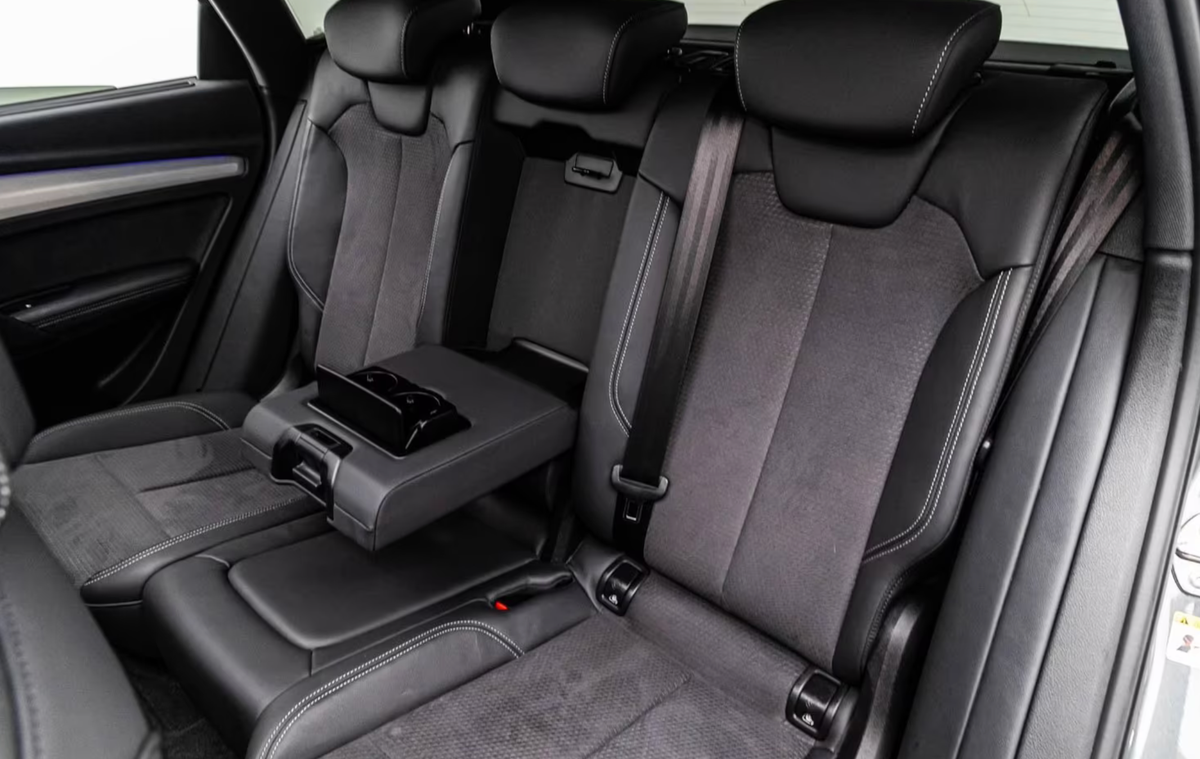 Audi Q5 II 50 TDI Mild Hybrid 286ch S line quattro tiptronic 8 / VO allemand / Malus 15000e