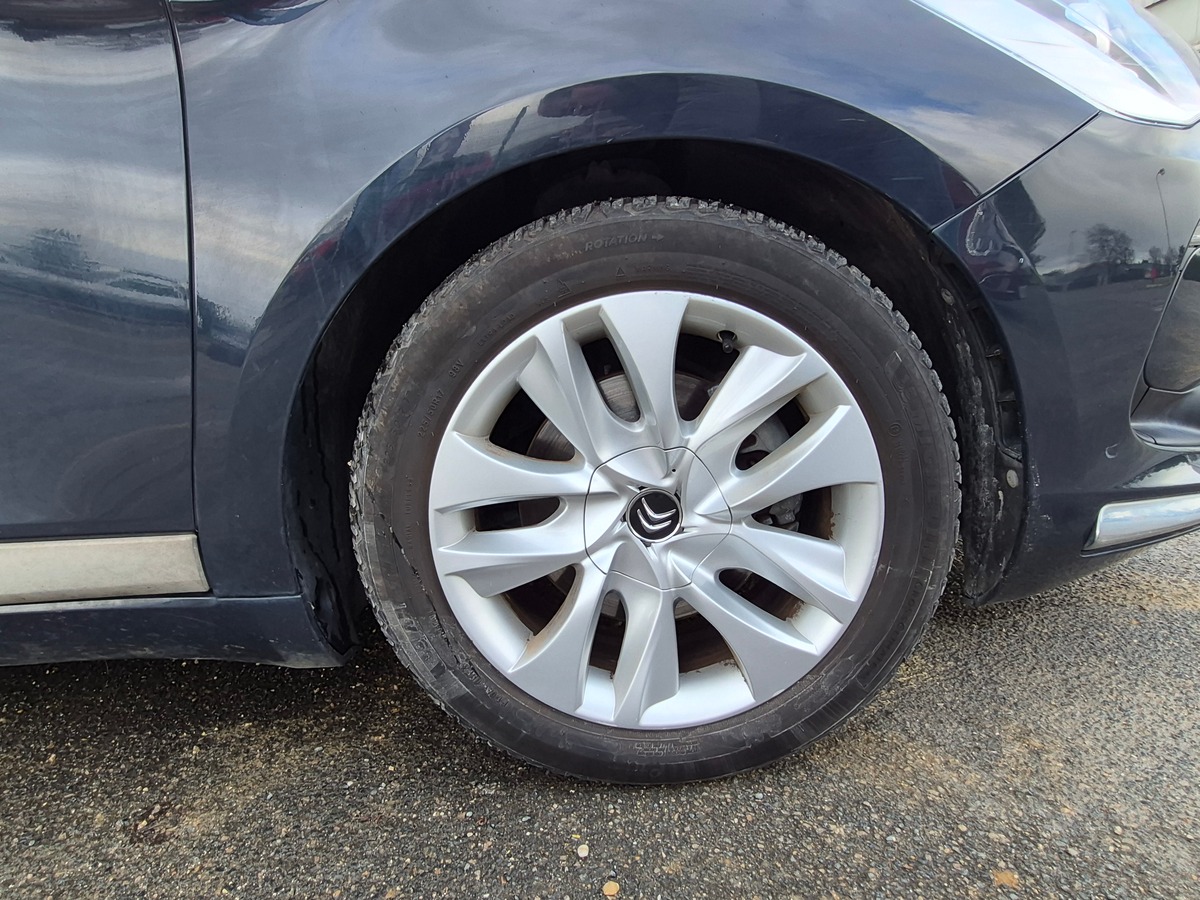 Citroën DS5 e-HDI 115 EXECUTIVE BMP6