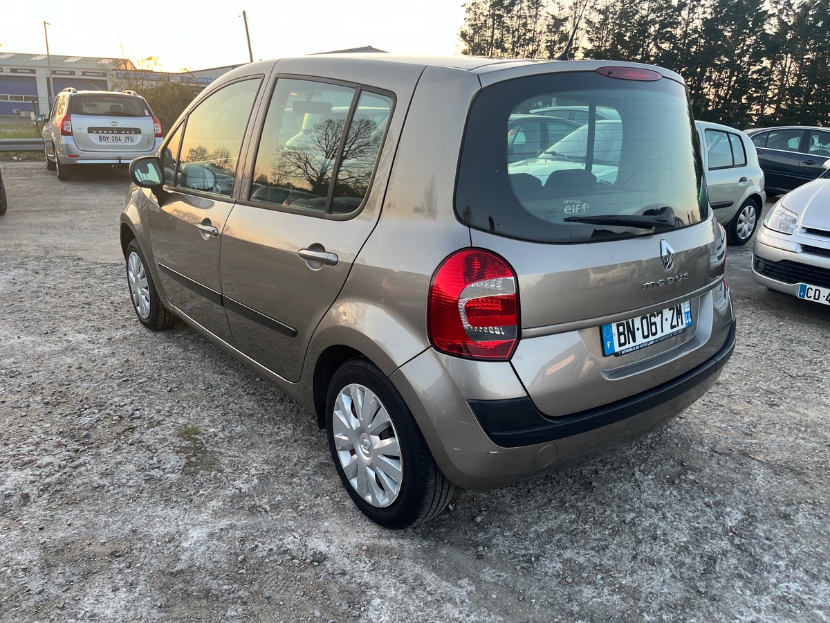 RENAULT Modus 1.2 16v