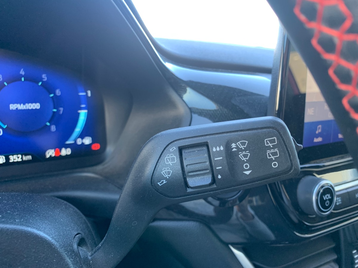 Ford Puma 125 | St-Line | 1iére MAIN | Attelage | Flexifuel équipé d'origine | Android Auto | Radar