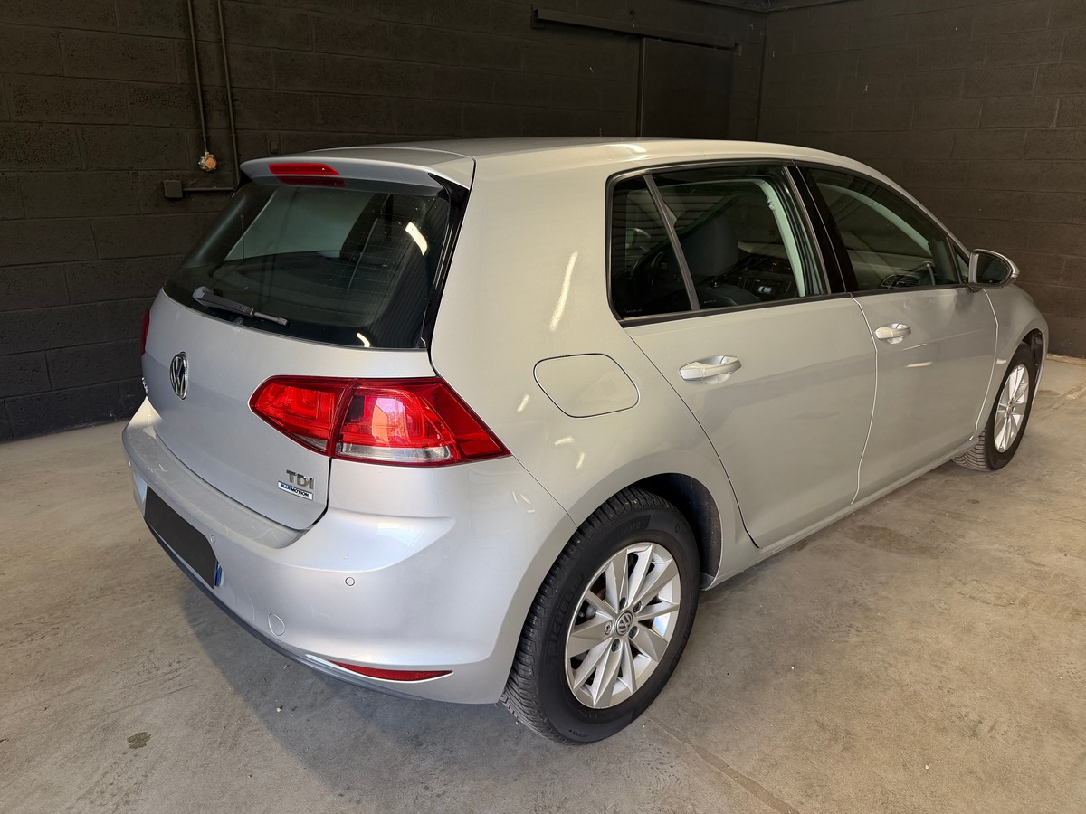 Volkswagen Golf 7 VII tdi 1.6 90ch Confortline