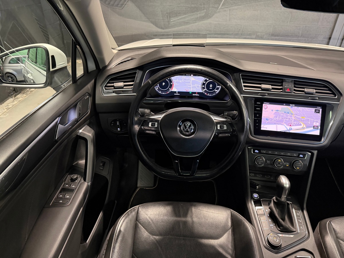 Volkswagen Tiguan ALLSPACE 2.0 tdi 4 MOTION CARAT FULL CockPit / Toit Panoramique Ouvrant