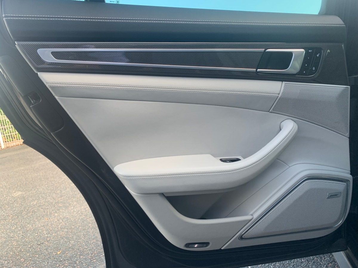 Porsche Panamera 462 | V6 | 4 E-HYBRID | Caméra | Apple car play | GPS | GARANTIE PORSCHE APPROVED