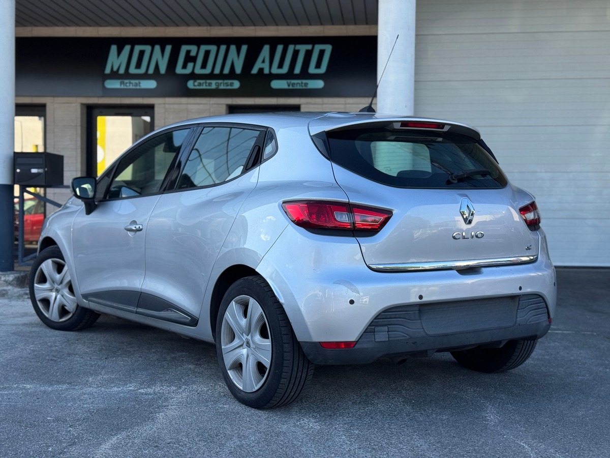 RENAULT Clio IV 1.5 dCi Limited S&S 90 cv - Ecran multimédia
