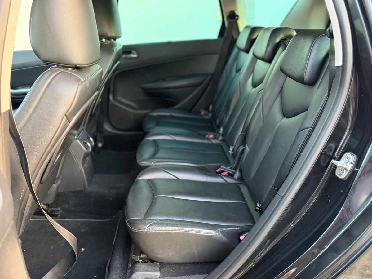 Peugeot 308 SW 2.0 HDI 140 FAP PREMIUM BVM6 7 places