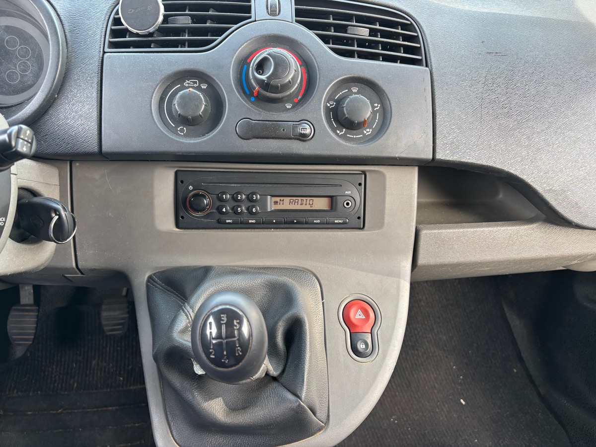 RENAULT Kangoo II Express phase 1 BVM5 / Trappe de toit