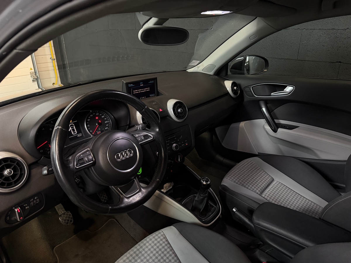 Audi A1 1.2 TFSI 86CV Ambiante
