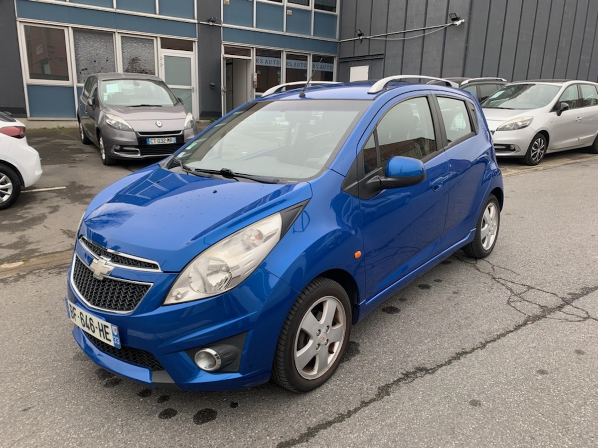 Chevrolet Spark 1.2l 16V 81 CV LT 4XCArte bleux 
