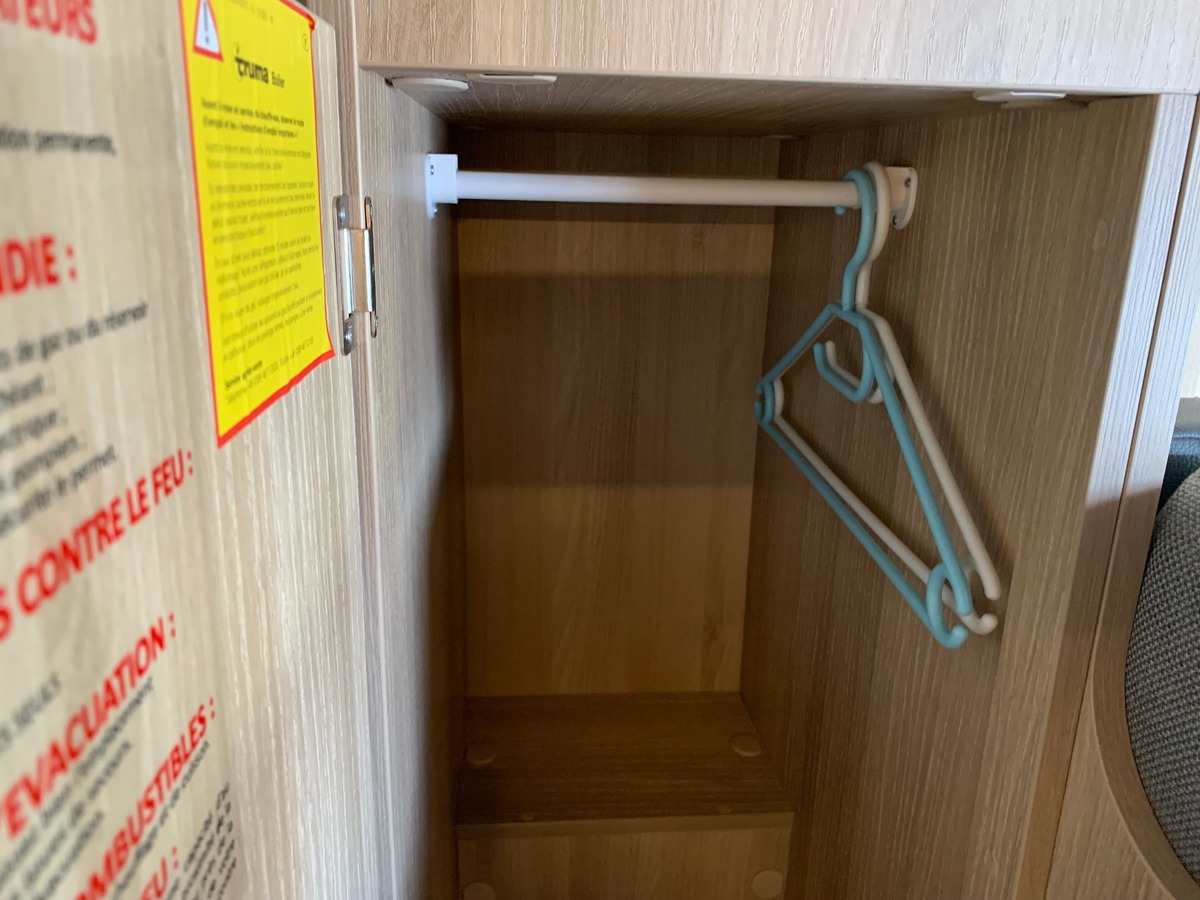 Ford CAMPEREVE 130 chevaux | Premiére MAIN | Cap Land | Caméra de recul | Apple car play