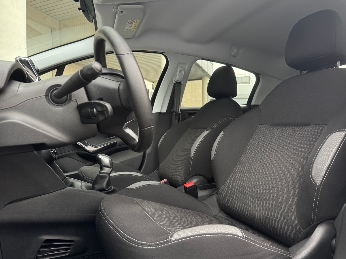 Peugeot 208 I Style 1.2 VTi 82 cv