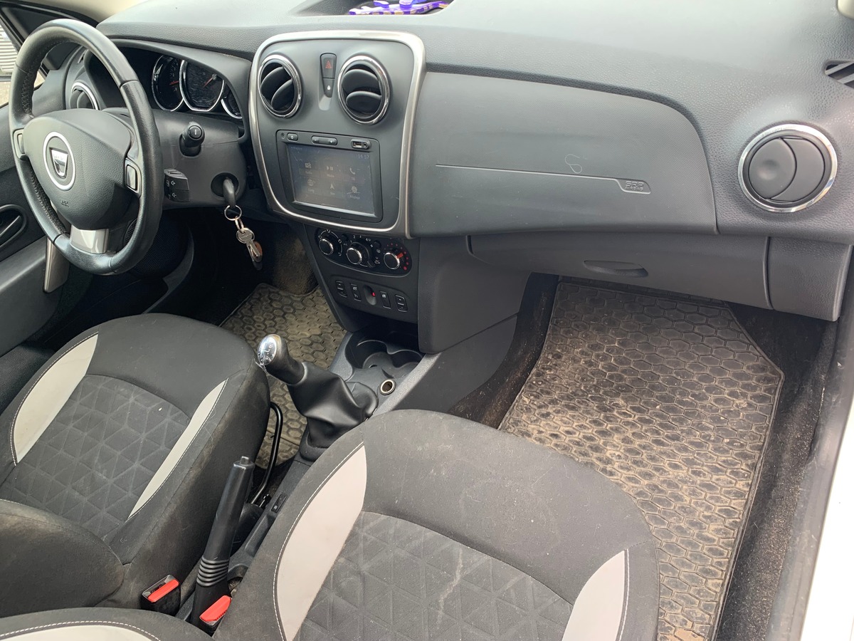 Dacia Sandero Stepway 90 ch | Roue de secours + cric | Aide stationnement Arrière | GPS | Bluetooth