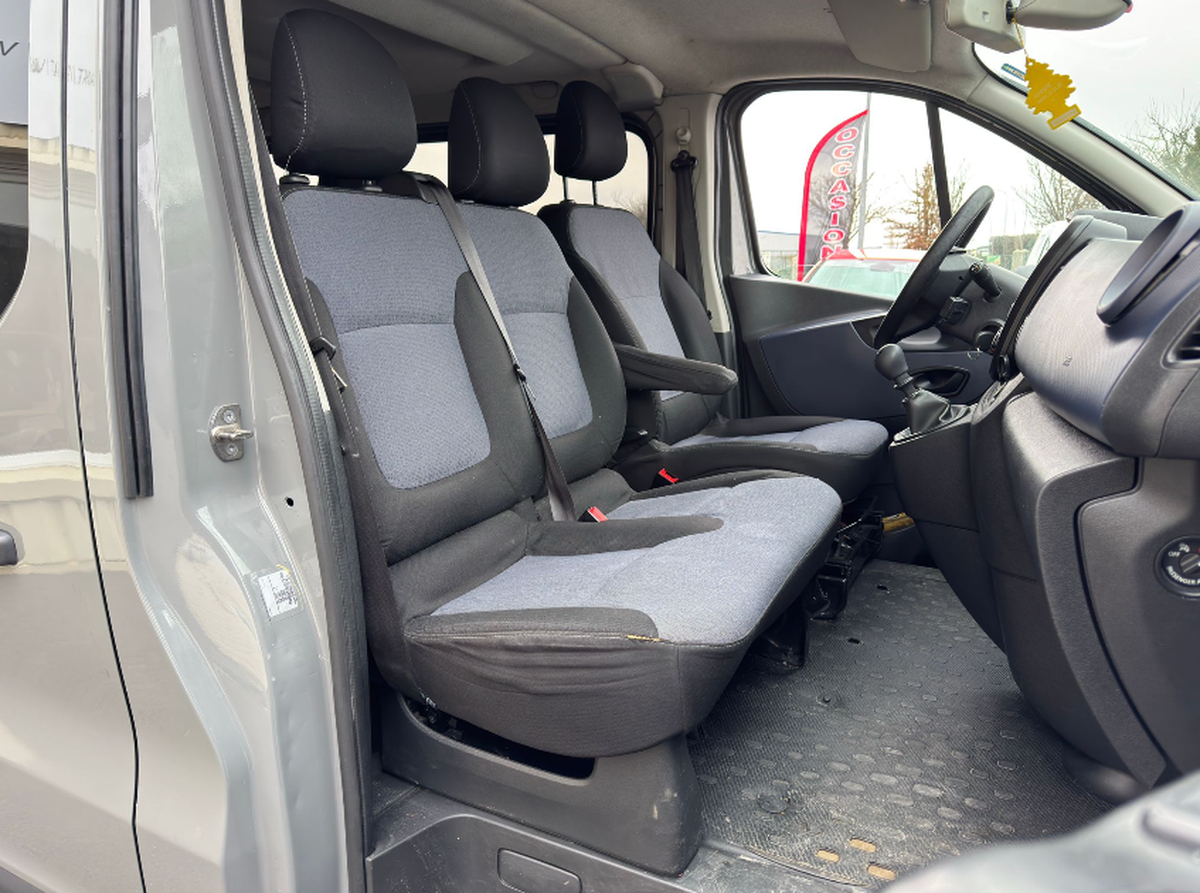 Opel Vivaro 1.6 CDTI 116ch 9 Places BVM