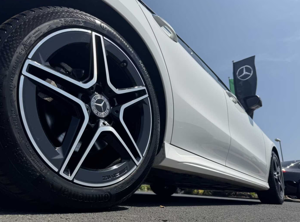 Mercedes-Benz CLA Shooting Brake II 220 d 190ch AMG Line 8G-DCT Premium Plus Toit ouvrant Burmester