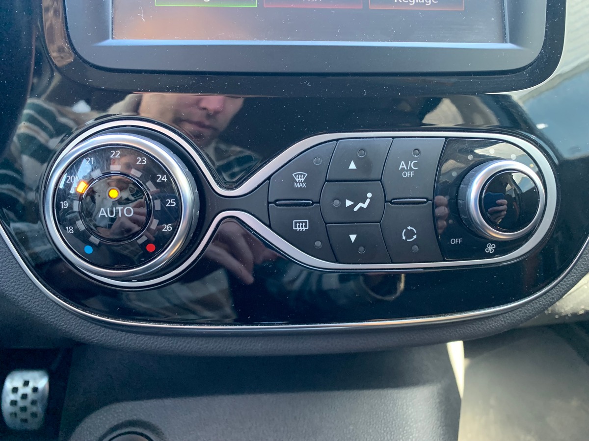 RENAULT Captur 120 ch | Intens | Régulateur vitesse | Radar stationnement arriére | GPS | Bluetooth