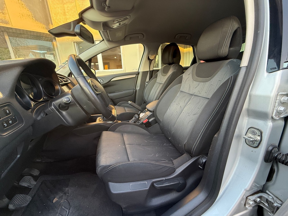 Citroën C4 1.6 e-HDI 115 CV exclusives en 4X CB