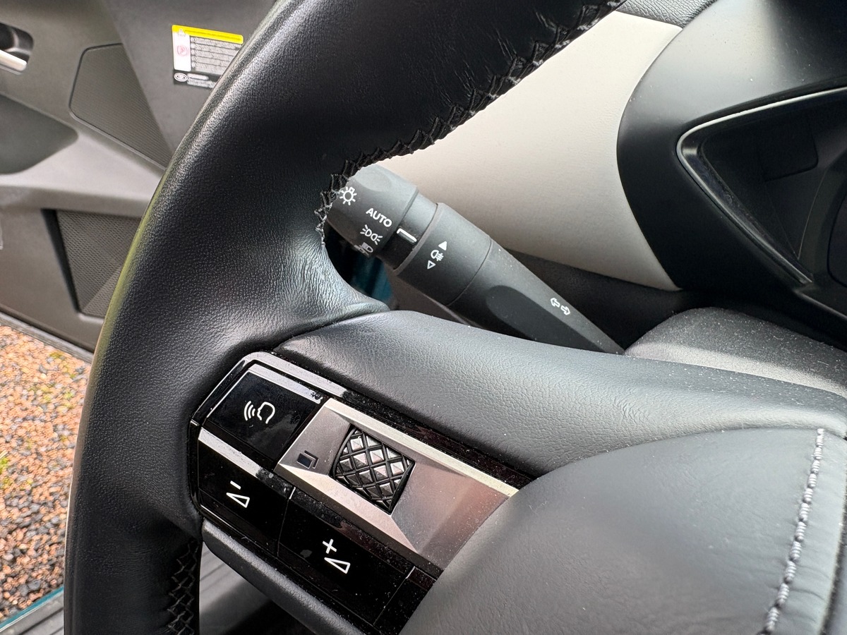 DS DS 3 - Crossback 1.2 THP 100ch - GARANTIE 12 MOIS