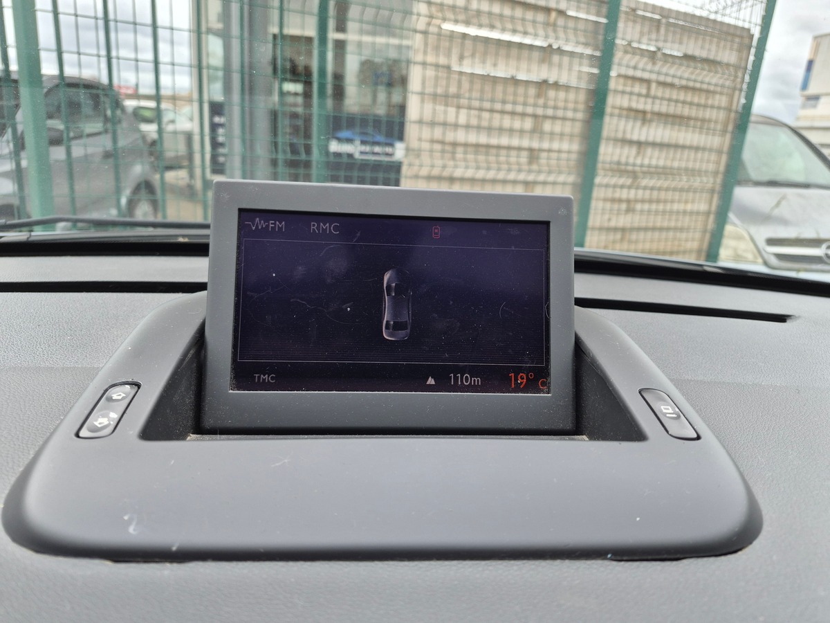 Peugeot 3008 1.6 HDI 16V 112ch FAP BMP6 Blue Lion Premium Pack