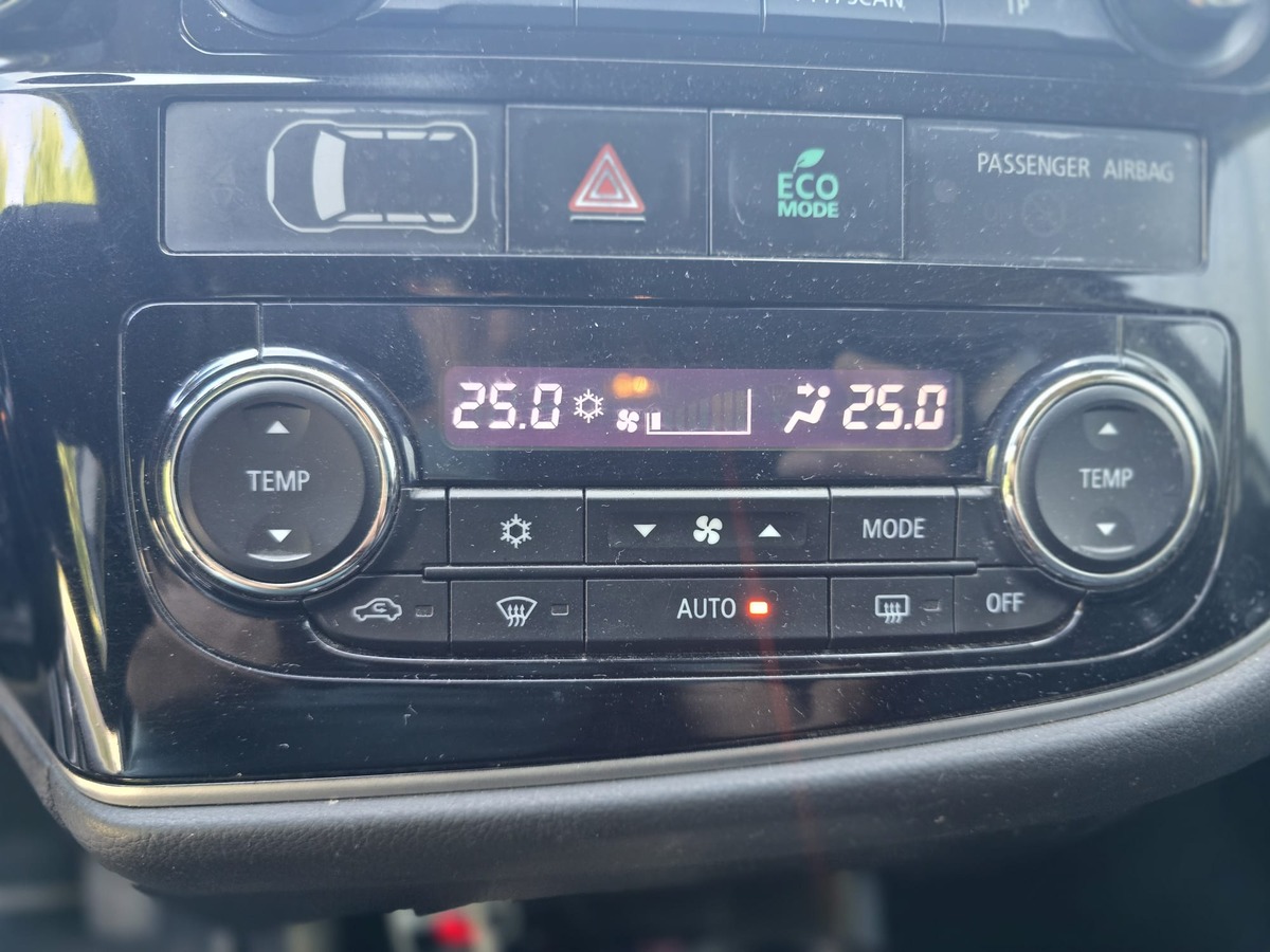 Mitsubishi Outlander 2.2 DI-D 150 ClearTec Intense Navi 4WD