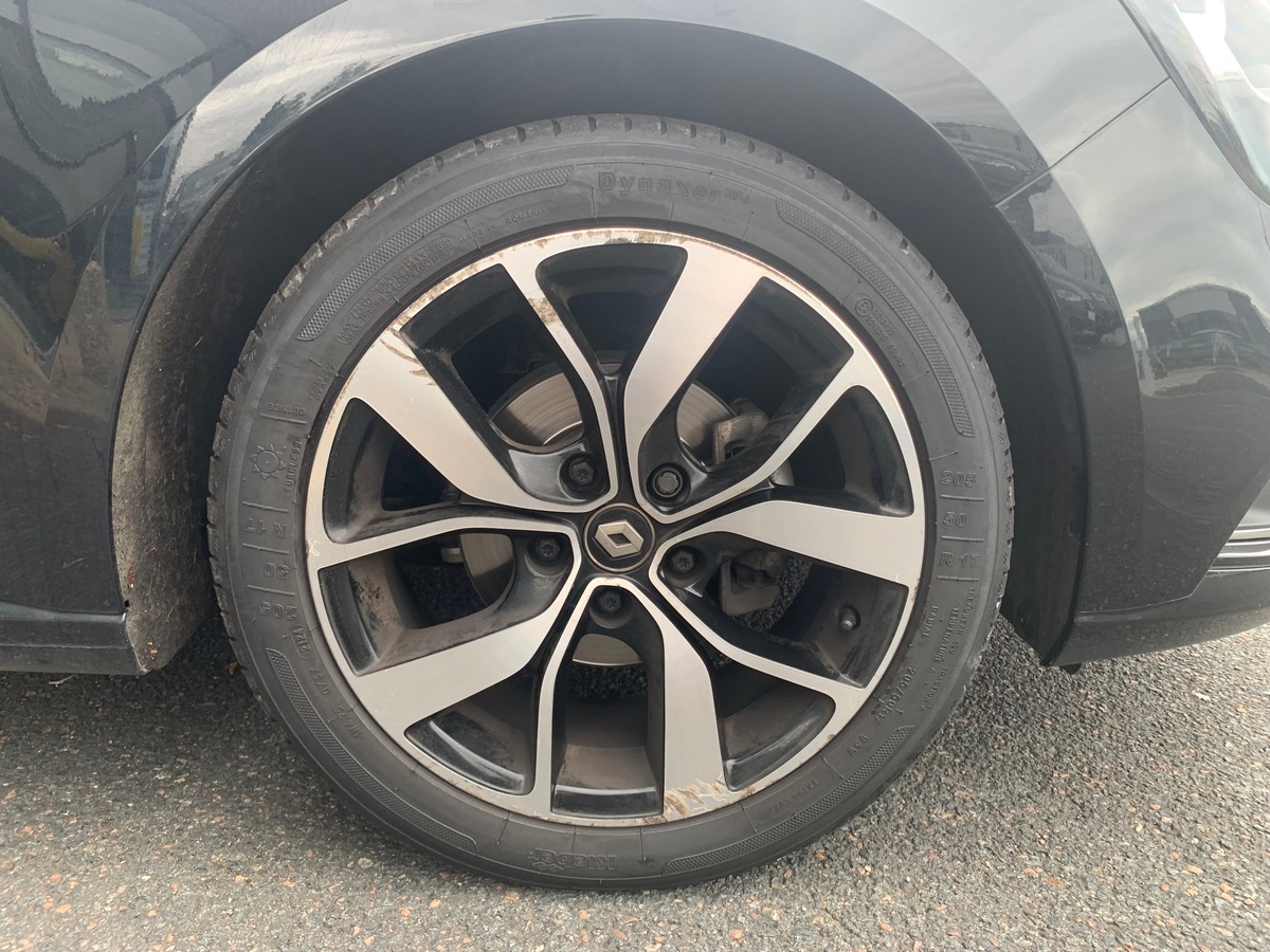 RENAULT Megane IV 100 chevaux | Limited | Caméra de recul | Régulateur de vitesse | GPS | Bluetooth