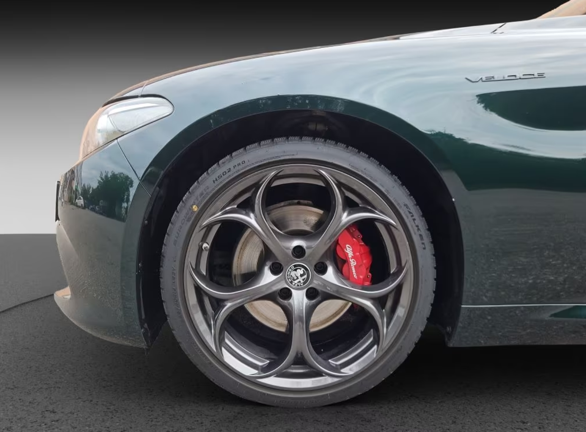 Alfa Romeo Giulia 2.0 TB 280ch Veloce Q4 AT8 Vert Visconti Toit ouvrant Harman-Kardon