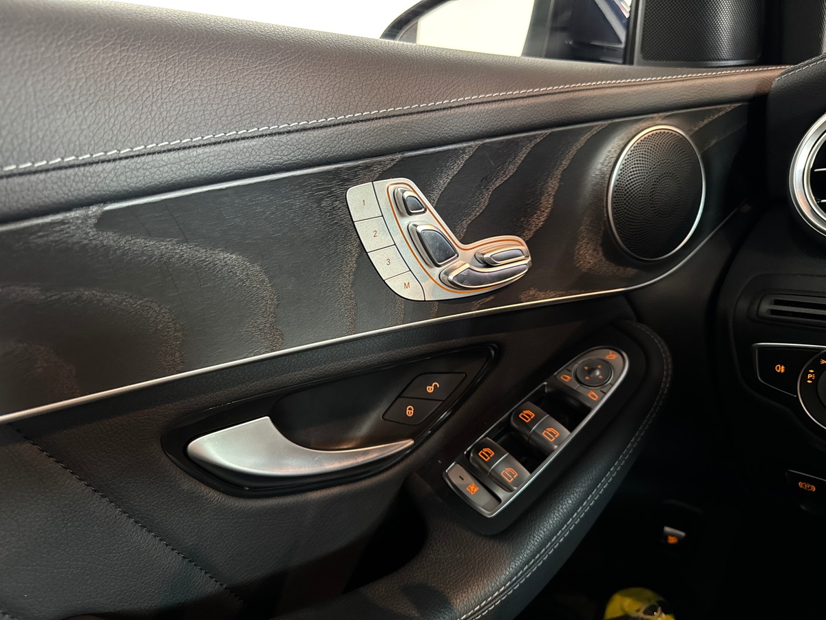 Mercedes-Benz GLC Coupé 220D business line | Toit Ouvrant | Regul Adapt | Siege à Mémoire | 12 Mois