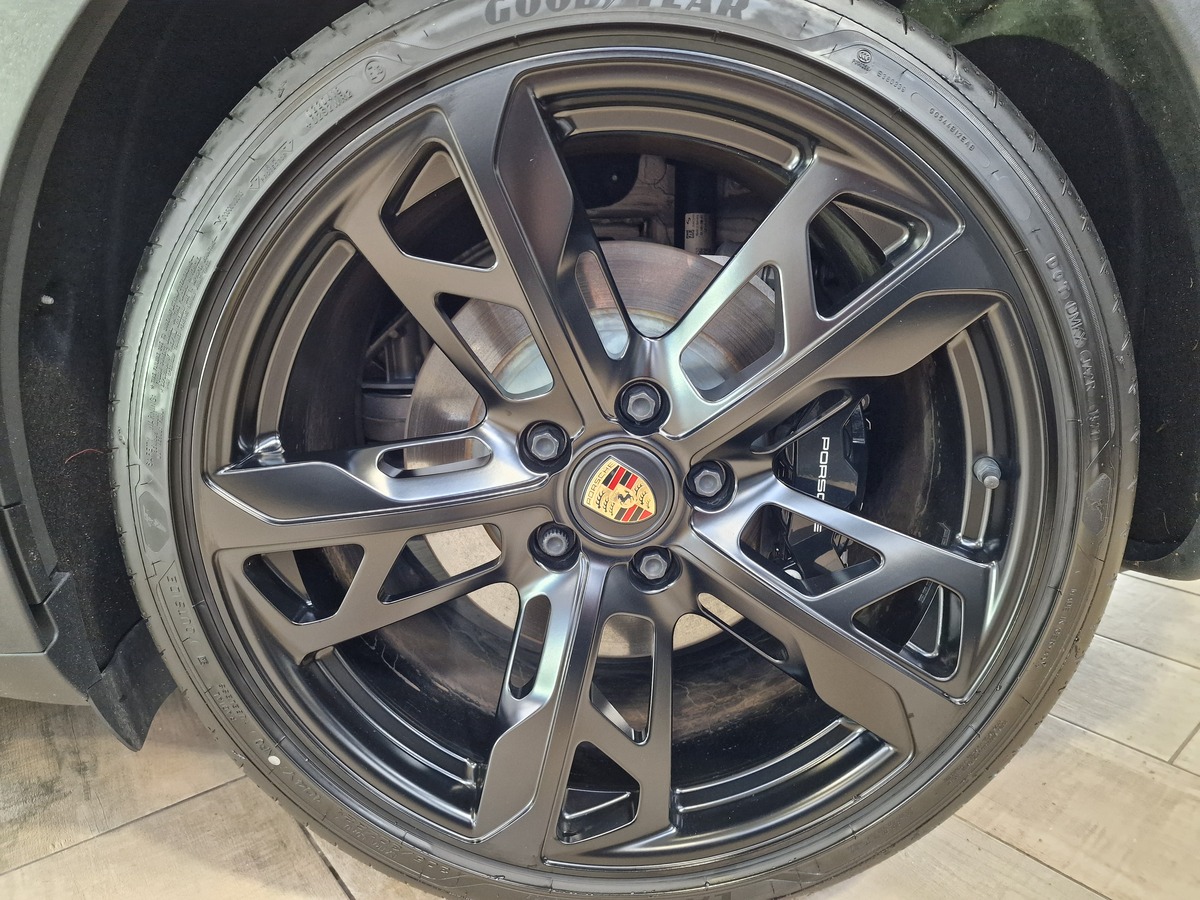 Porsche Taycan Cross Turismo 4S 571 CH PACK OFFROAD DESIGN/CHRONO/BOSE/CAM 360 A