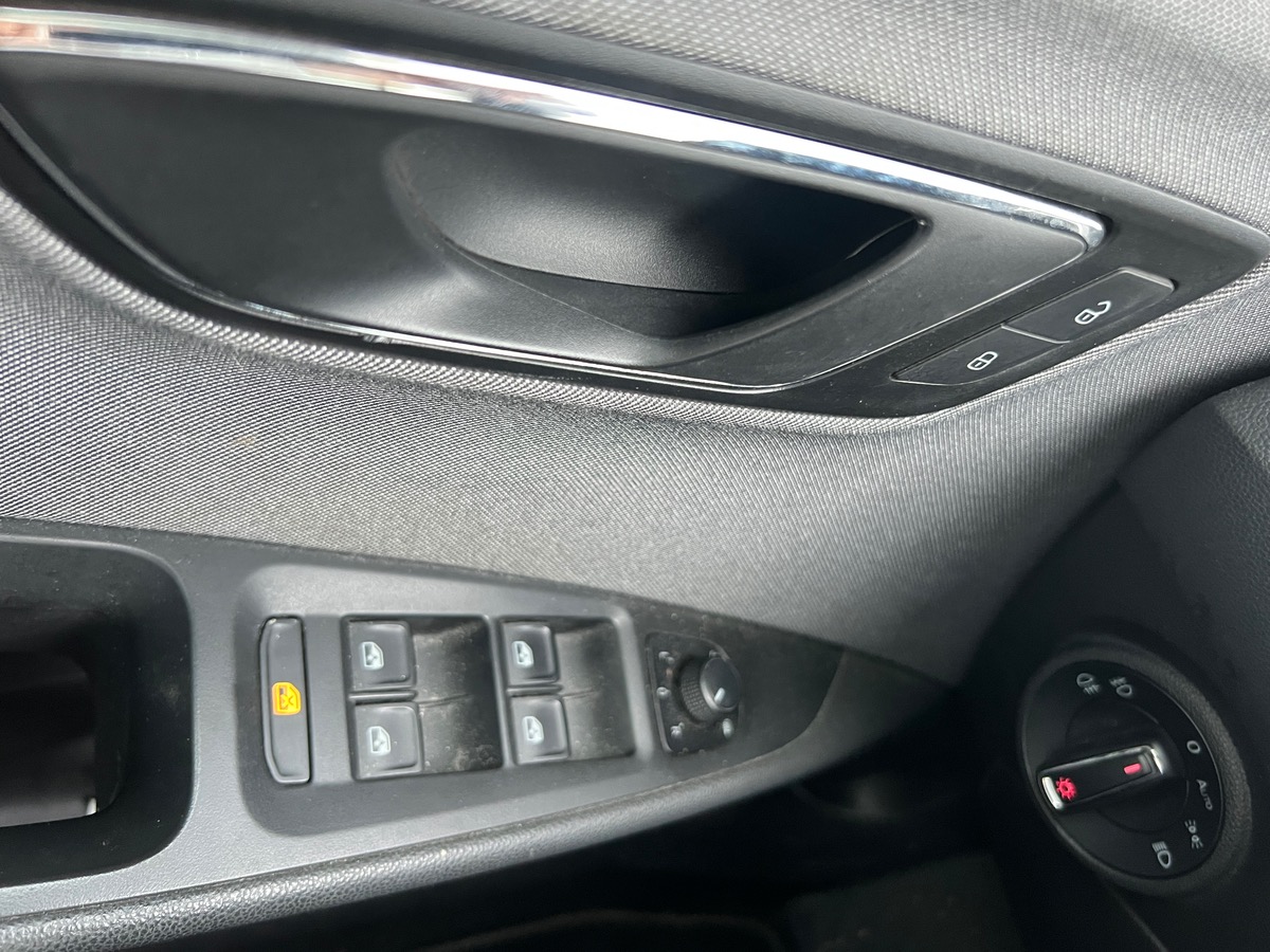 Seat Leon STYLE BUSINESS  115cv , CAMERA DE RECUL, CARPLAY