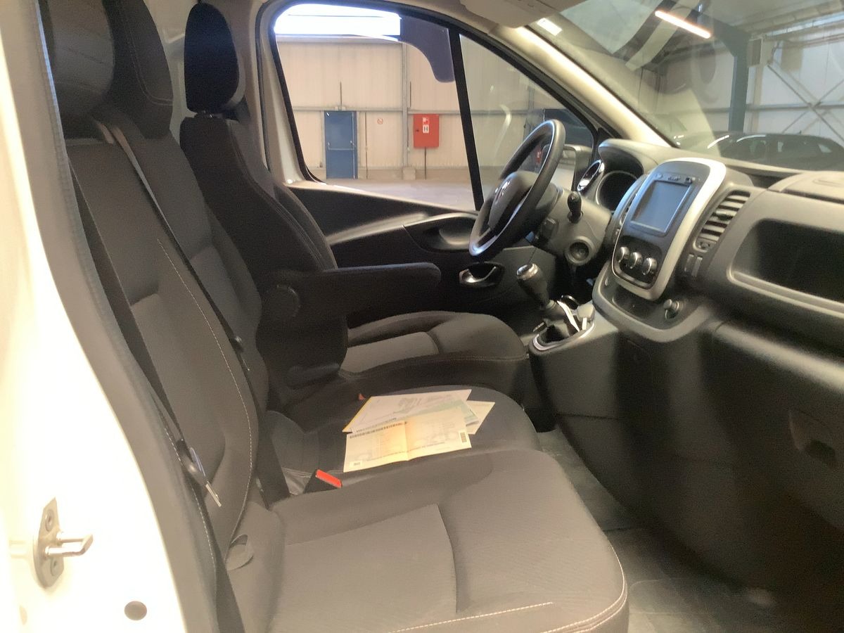 RENAULT Trafic 2.0 DCi 145 L2H1 - TVA récupérable