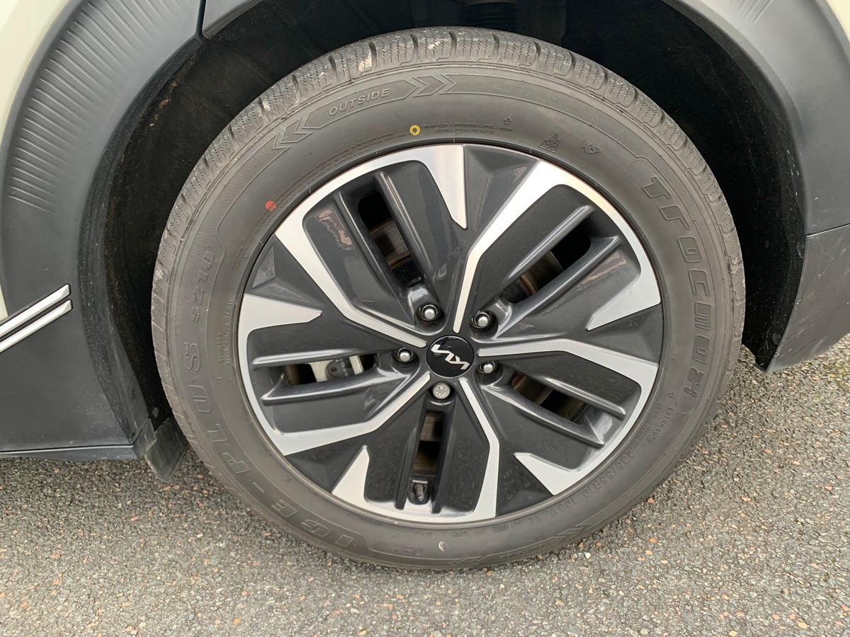 Kia EV6 229 | Active | Caméra recul | Démarrage sans clé | Radar arriére | Régulateur adaptatif