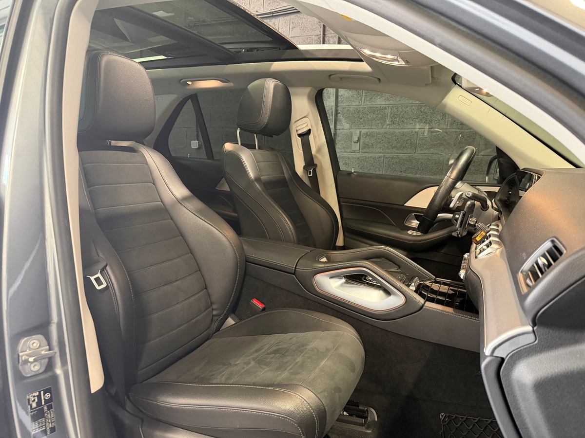 Mercedes Benz GLE 300 d 4matic AMG Line / Toit Panoramique Ouvrant / Led d Ambiance / Caméra recul