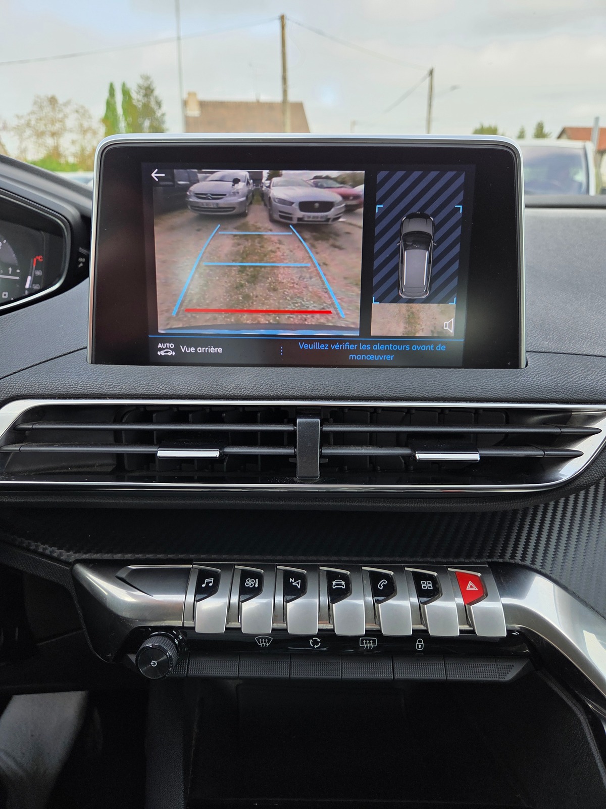 Peugeot 3008 1.5 BHDI 130 CV / 1ERE MAIN / TVA RECUPERABLE