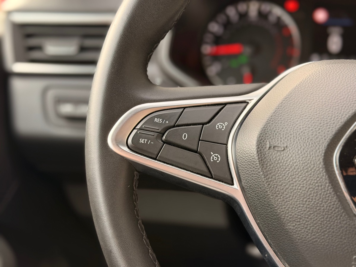 RENAULT Clio 5 V CLIO TCE 90 - 21N BUSINESS