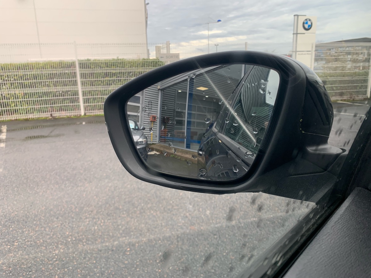 Opel Corsa 100 ch | Elegance business | Caméra recul | Contrôle des angles morts | GPS | Phares LED