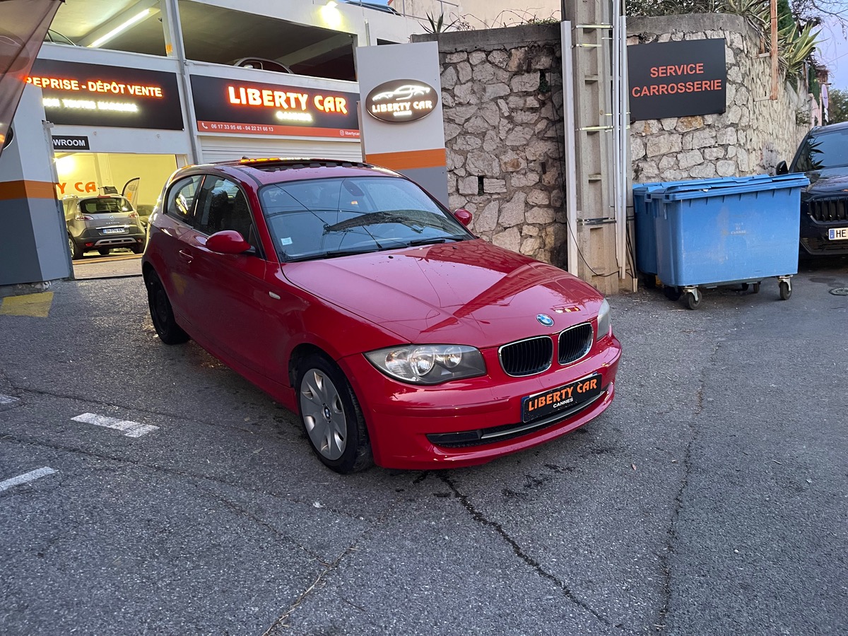 Bmw Série 1 116 i 122 CV / KM réel / Toit Ouvrant / Clim / sièges Chauffants / Radar