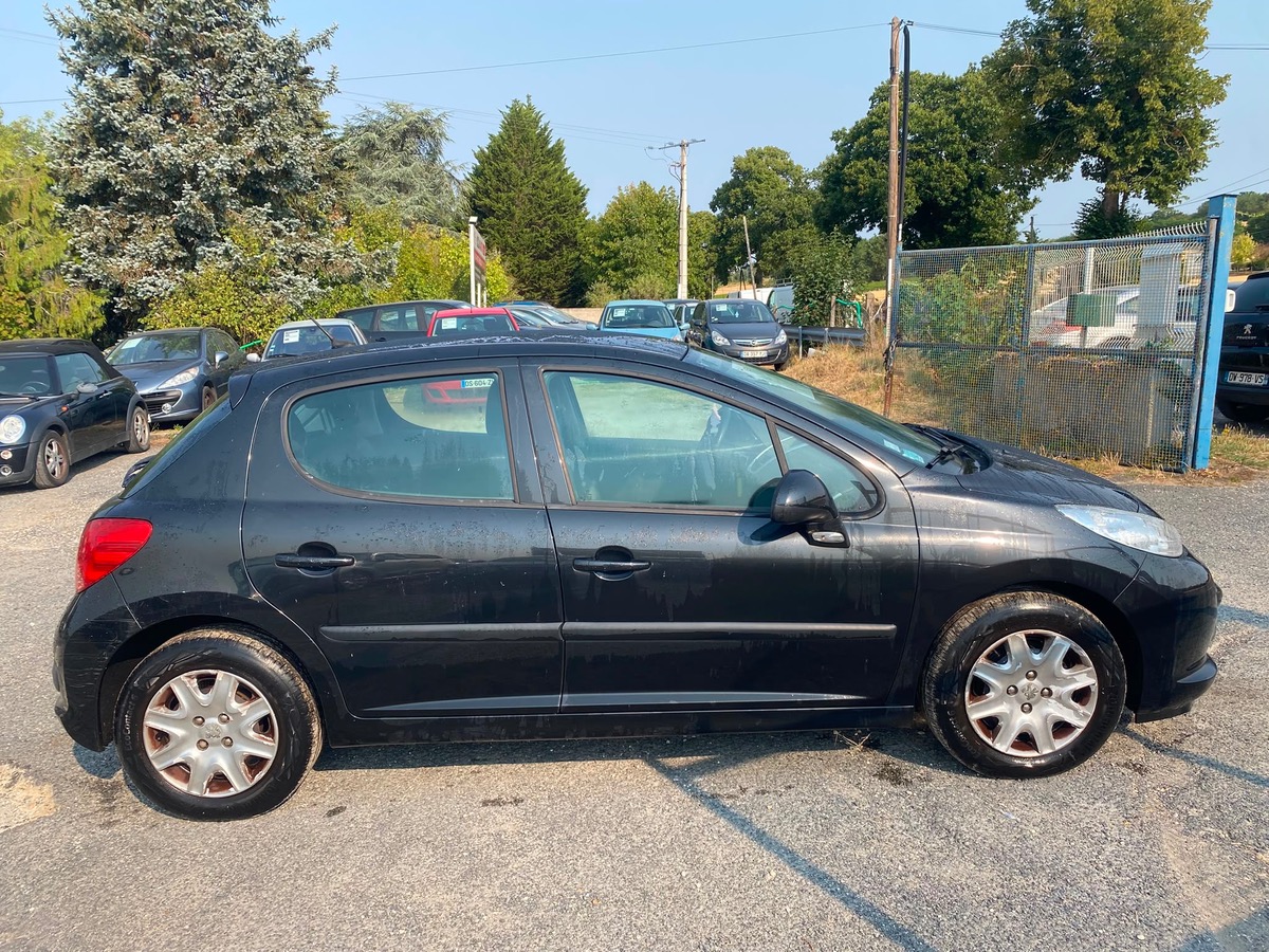 Peugeot 207 1.6 hdi 90cv 222190km
