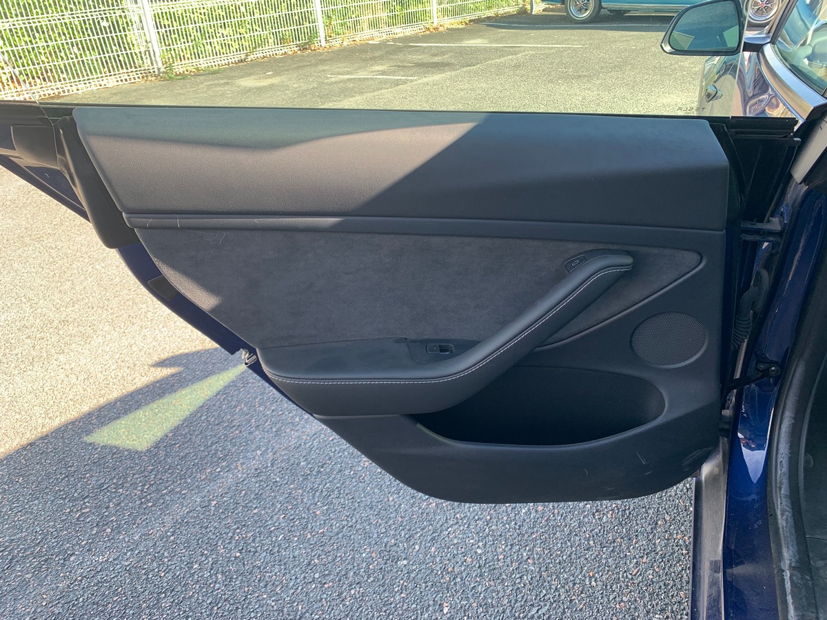 Tesla Model 3 283 ch | Caméra recul | Toit panoramique | GPS | Cuir | Sièges électriques chauffants