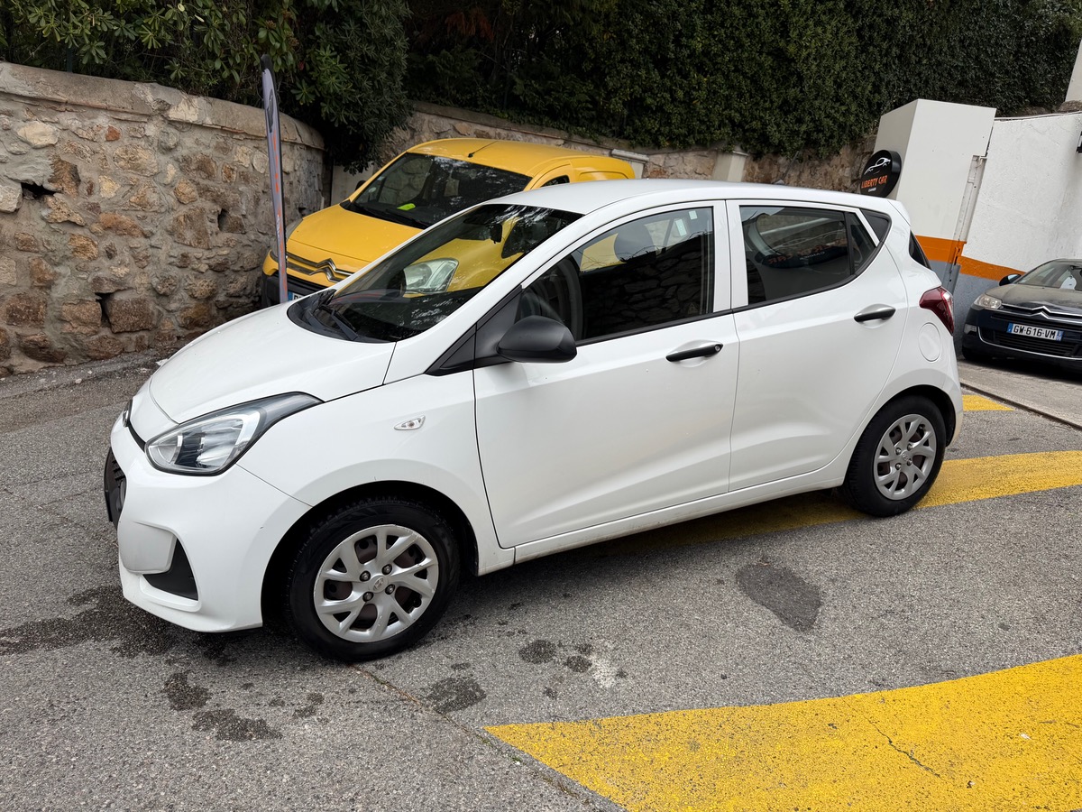 Hyundai i10 1.0 67 CV / 5 Portes / Phase 2 / Moteur à Chaine