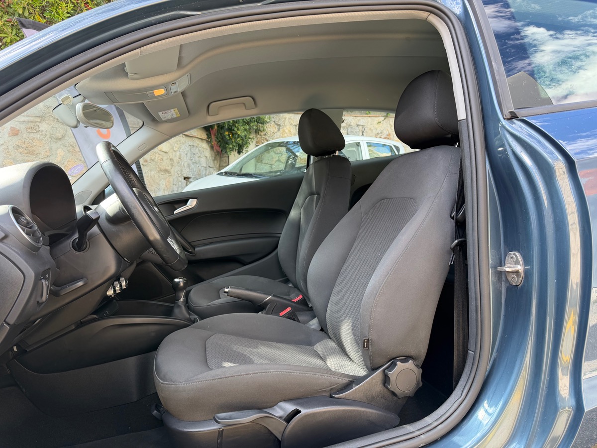 Audi A1 1.0 TFSI 82 CV / Phase 2 / KM Réel / GPS / Clim / Radar Arr