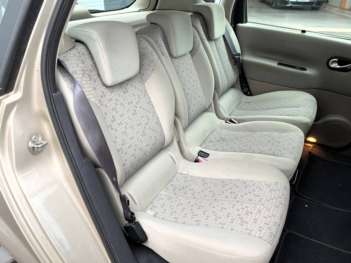 RENAULT Scenic II (2) 1.9 DCI 130 FAP EXPRESSION + attelage