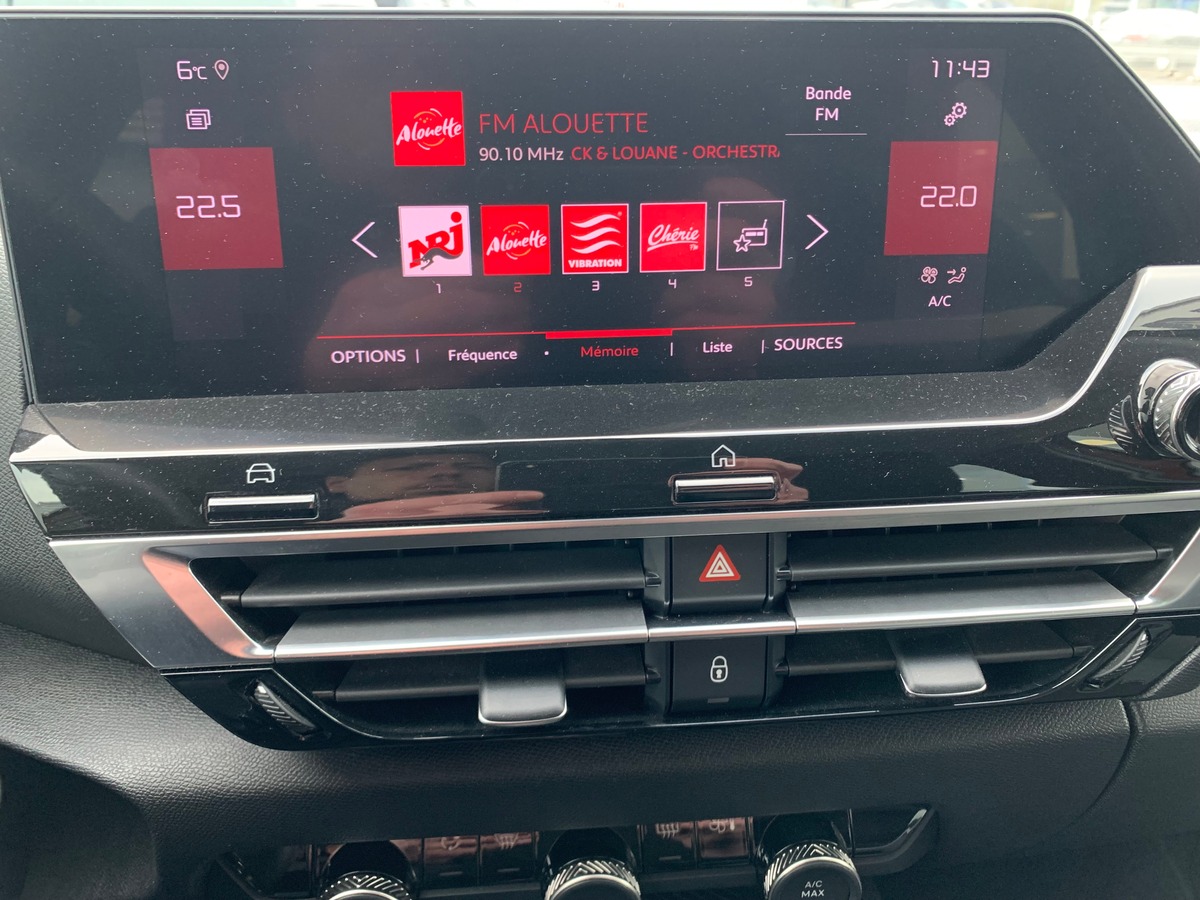 Citroën C4 100 ch | Feel | Connect Nav | Apple carplay Android auto | Radar de stationnement arriére