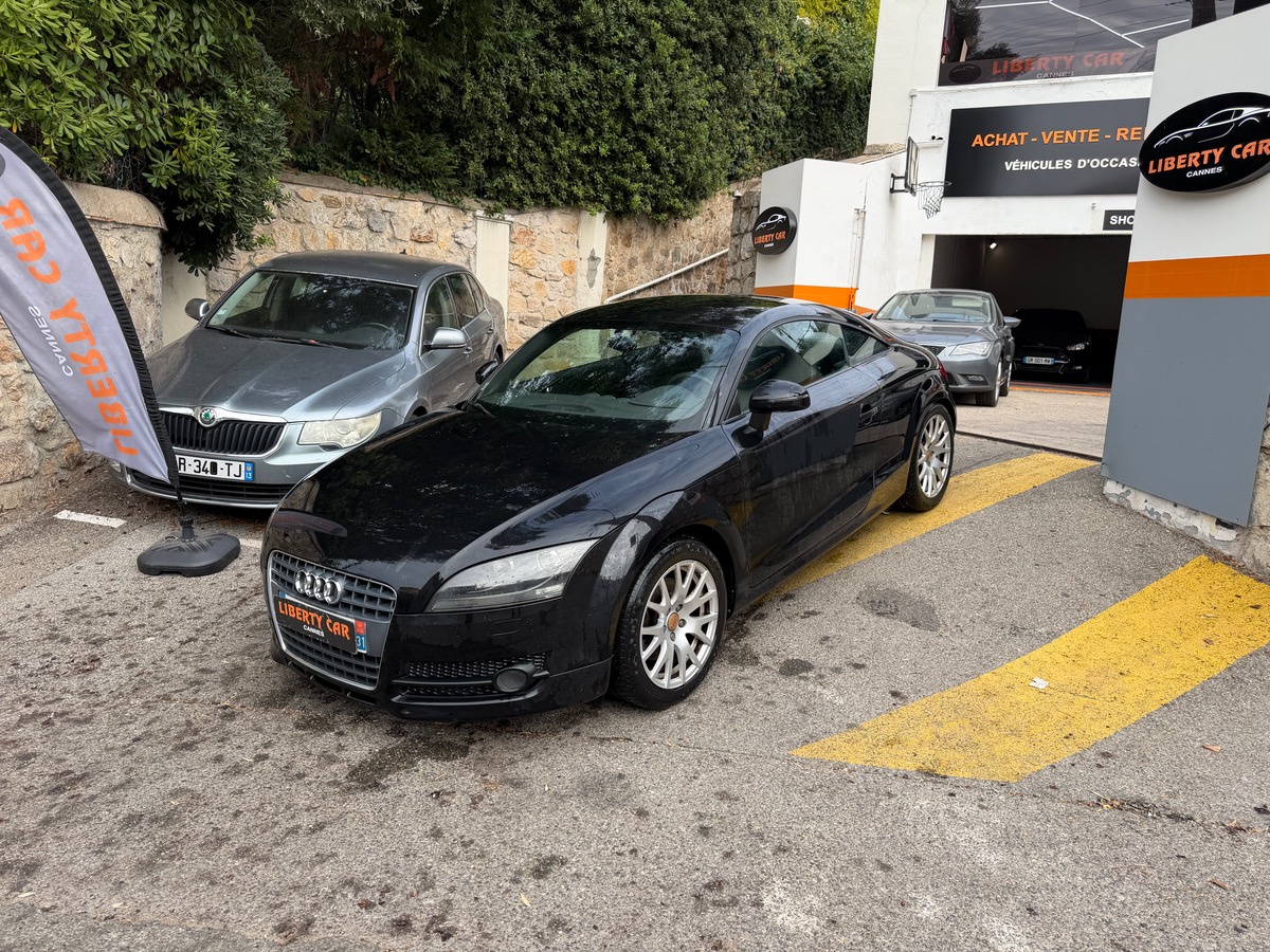 Audi TT 2.0 TFSI 200 CV / 1er Main /Courroie OK / Ambition Luxe / KM Réel /Jantes / Clim Auto