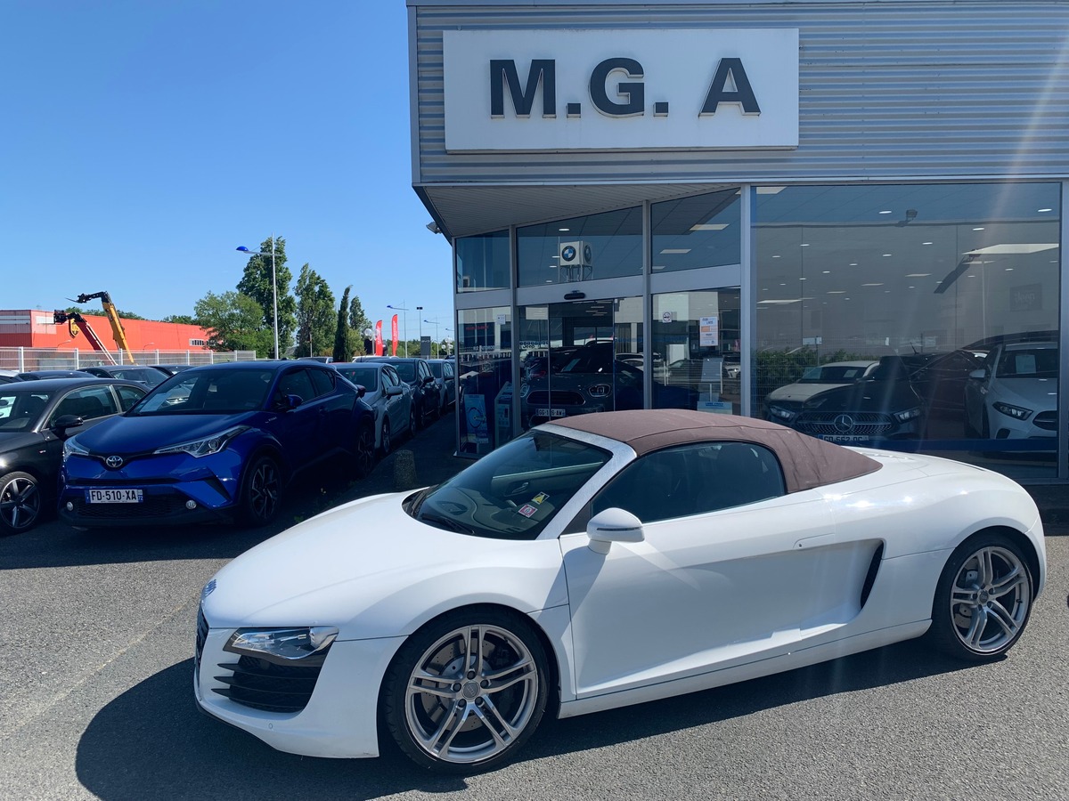 Audi R8 SPYDER 430 CHEVAUX | Siéges chauffants | Sellerie cuir Nappa Brun | Boîte manuelle trés rare