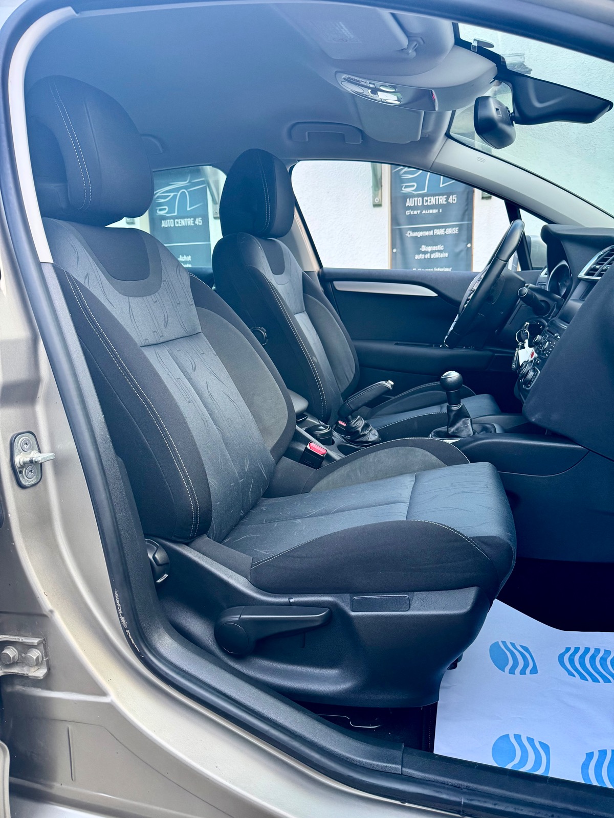 Citroën C4 (II) VTI 120 CV CONFORT SUIVI ENTRETIEN COMPLET