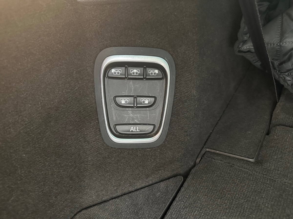 RENAULT Espace V 1.6 dCi 160ch energy Intens EDC