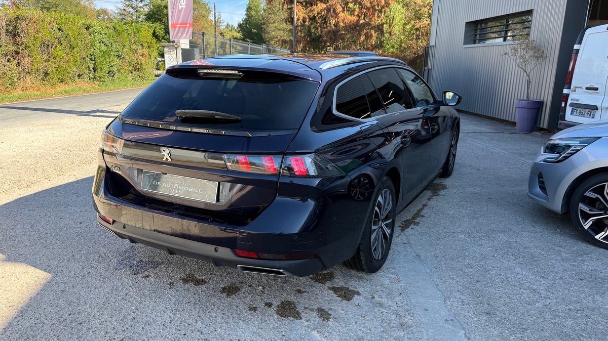 Peugeot 508 1.5 hdi 130 Chx boite auto SW ALLURE toit pano cockpit