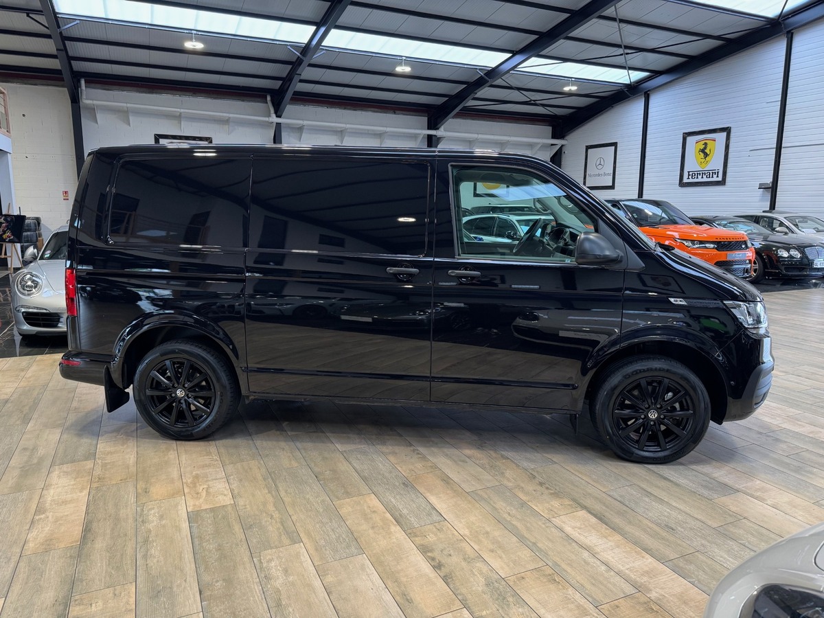 Volkswagen Transporter Fg T6.1 2.0 TDI 150 DSG L1H1  NOIR / 2023/ 9.000KM / TVA Prix TTC 1