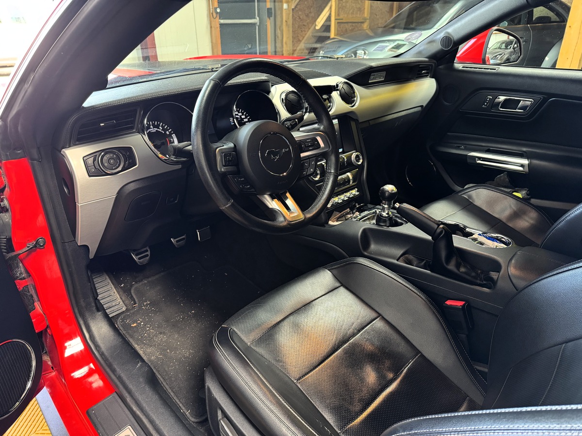 Ford Mustang VI FASTBACK 2.3 ECOBOOST 317 BV6