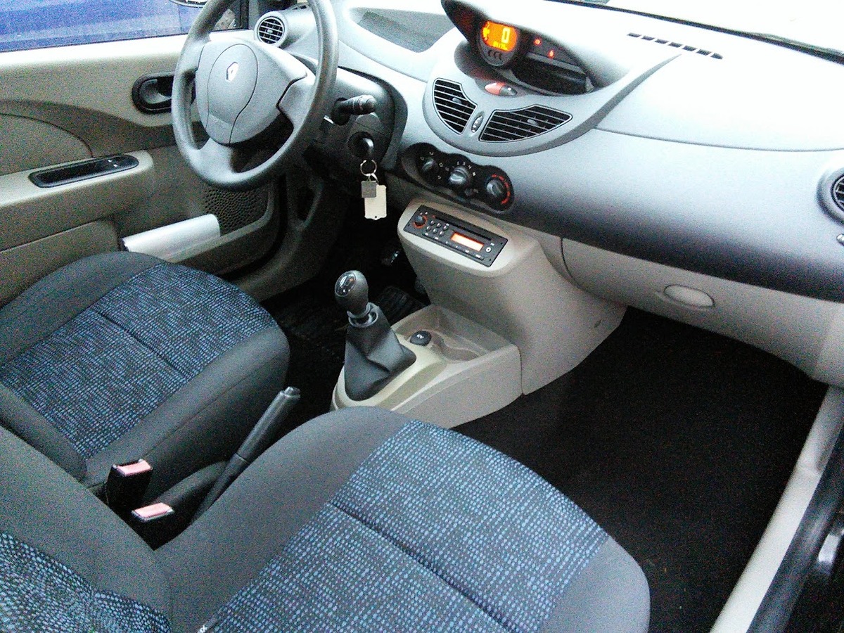 RENAULT Twingo 1.2 75 CV Authentique GARANTIE MECANIQUE