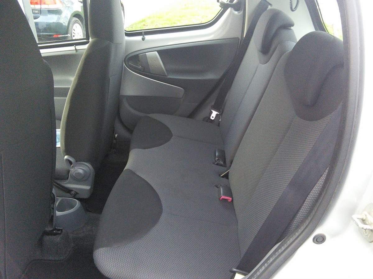 Toyota Aygo 1.0 68CV Confort CLIM - 5 portes